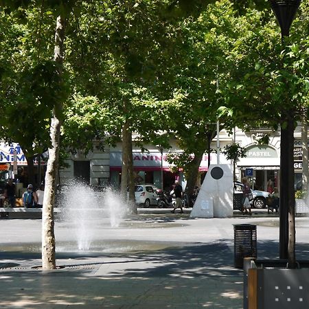 Vieille Ville 1 - Luca'S Apartment, 1 Bedroom, Max 2 Adults And 2 Kids อองทีบส์ ภายนอก รูปภาพ